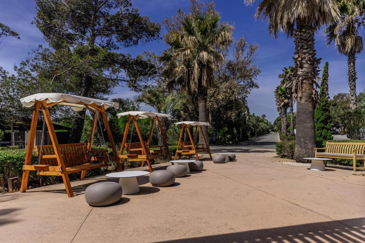 Belambra Clubs Presqu'Ile De Giens - Riviera Beach Club Hyères Exteriör bild
