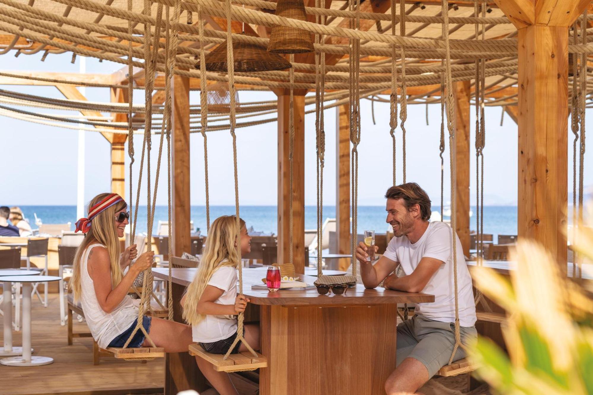 Belambra Clubs Presqu'Ile De Giens - Riviera Beach Club Hyères Exteriör bild
